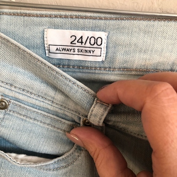 Gap 1969 Delmar Super Skinny Crop Jeans - Picture 5 of 8